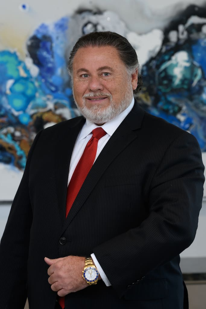 Robert Zarco, elite franchise & business trial lawyer with 35+ years’ success. Trust his nationally recognized team for powerful legal representation.